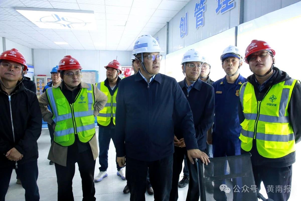 以“時時放心不下”的責任感和“事事心中有底”的行動力抓安全促發展